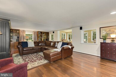 208 Hickory Ln, Moorestown, NJ 08057 - photo 5