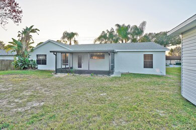 6209 Alderwood Ave-6