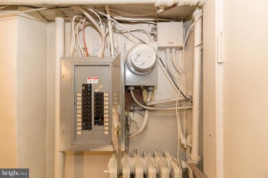 814 N Streeper St, Baltimore, MD 21205 - photo 7