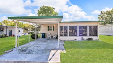 2-web-or-mls-7350 Mina Ave Brooksville 2