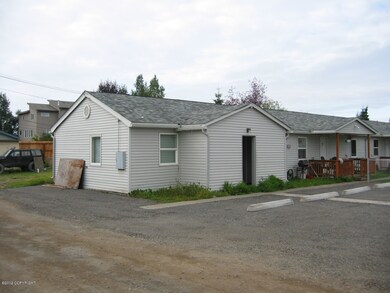 Eastside of 6 plex