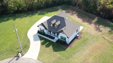 605 Apple Blossom Trail, Shelbyville, TN 37160 - photo 7