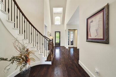 27203 Symphony Creek Ln, Fulshear, TX 77441 - photo 2