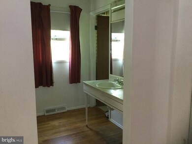 10026 The Mending Wall, Columbia, MD 21044 - photo 4