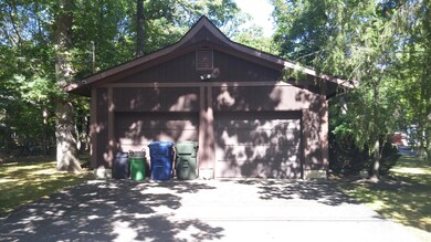 803 maple garage