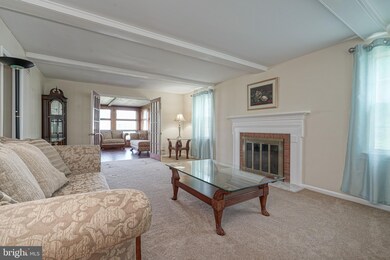 805 Heritage Rd, Cinnaminson, NJ 08077 - photo 4