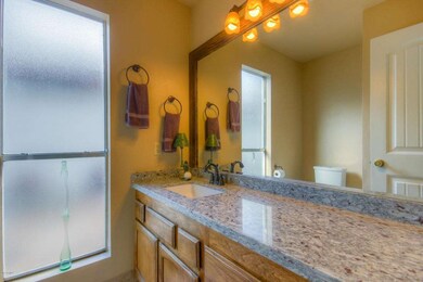 2nd Bathroom