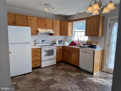 170 S Lime St unit 6, Quarryville, PA 17566 - photo 4