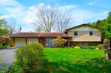 10428 N Roanoke Rd, Roanoke, IN 46783 - photo 5