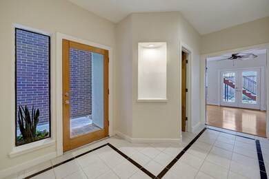 2304 Brun St, Houston, TX 77019 - photo 3