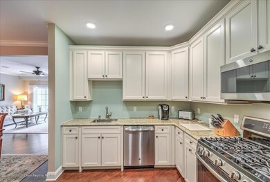 201 Bloomsbury Dr, Morganville, NJ 07751 - photo 6