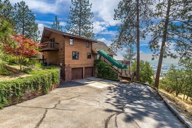 4391 Tami Ln, Central Point, OR 97502 - photo 3