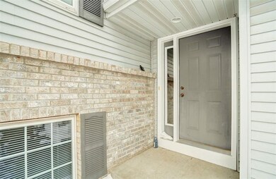 112 4th St, Brooklyn, WI 53521 - photo 2