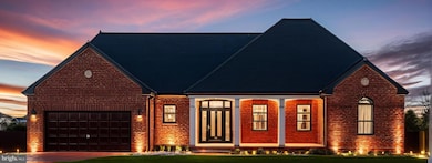 4150 Sommerfield Dr, Hampstead, MD 21074 - photo 2