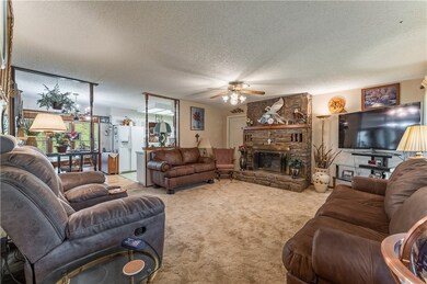 1 Ames Ln, Bella Vista, AR 72715 - photo 3