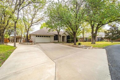 5305 Tioga Ct, Granbury, TX 76049 - photo 3