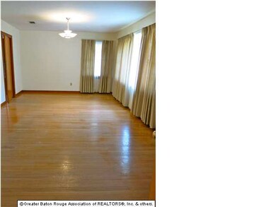 Super Size Dining/Living Room