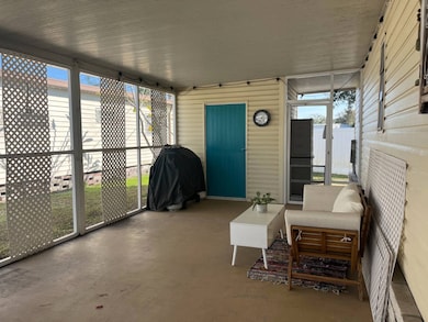 2701 34th St N unit 143, Saint Petersburg, FL 33713 - photo 2