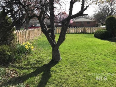 608 W 21st St, Burley, ID 83318 - photo 5