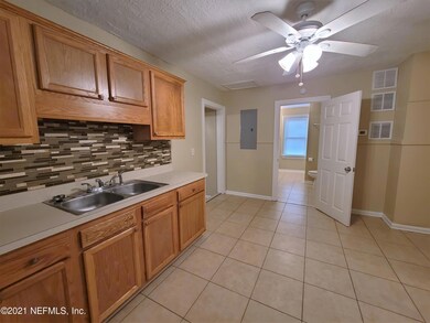 5829 Jammes Rd, Jacksonville, FL 32244 - photo 4