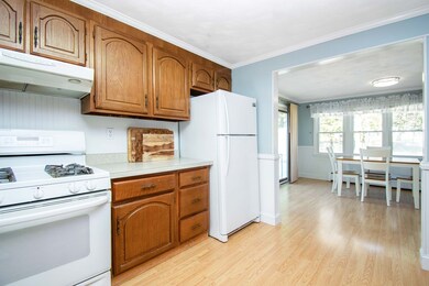26 Oakland St, Palmer, MA 01069 - photo 5