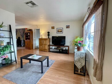 2402 Westminster Ave, Alamogordo, NM 88310 - photo 2