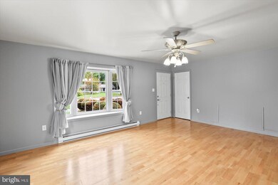 21 Skyport Rd, Mechanicsburg, PA 17050 - photo 6