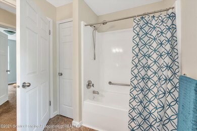 545 S. Canal St-bath 7
