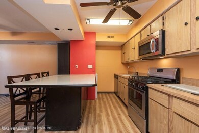 04_4207-Amboy-Rd_2004_Web