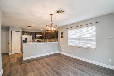 Breakfast Bar/Counter
