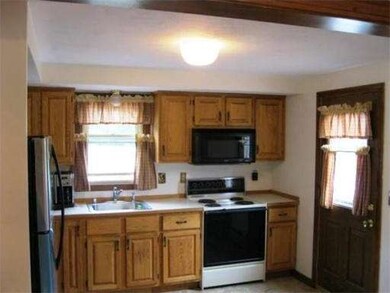 401 Mulpus Rd, Lunenburg, MA 01462 - photo 7