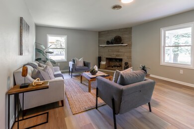 720 N Independence St, Windfall, IN 46076 - photo 5