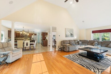 12 Meadow View Ln, Sturbridge, MA 01518 - photo 6