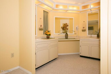 489 Marlin - Master Bedroom Bathroom (3)