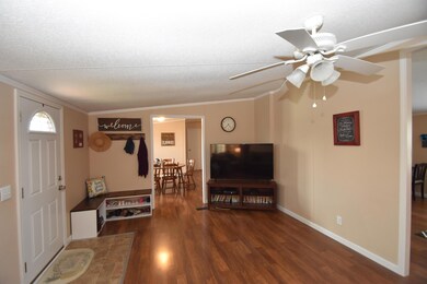 407 Catlett Rd, Harrodsburg, KY 40330 - photo 4