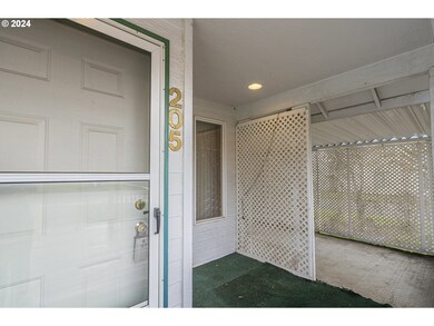 205 SW Jefferson St, Sheridan, OR 97378 - photo 5