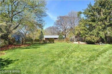 11202 Waycross Way, Kensington, MD 20895 - photo 4