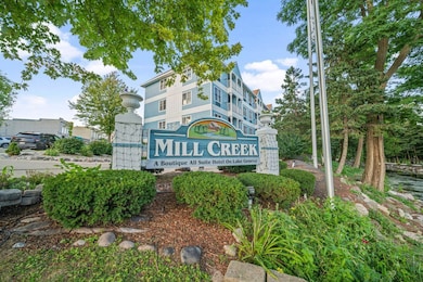 123 Center St unit 212, Lake Geneva, WI 53147 - photo 3