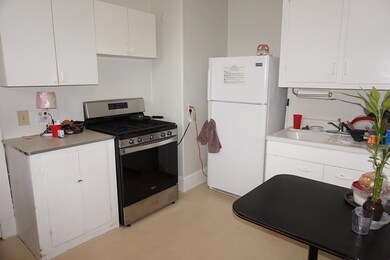 408 Crescent St unit 2, Waltham, MA 02453 - photo 5