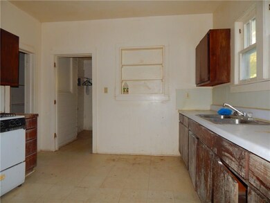 612 N Hobson Ave, Shawnee, OK 74801 - photo 5