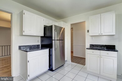 5410 Midship Ct, Burke, VA 22015 - photo 6