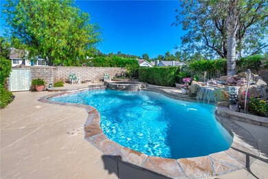 27427 Waynesborough Ln, Valencia, CA 91354 - photo 5