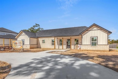 1804 Charles Dr, Lake Charles, LA 70605 - photo 2