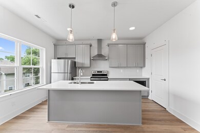The Lachlan - Photo of similar home of same plan - finishes may vary.