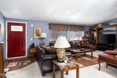 2821S87th_05