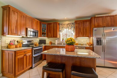 750 Shore Rd, Cape Neddick, ME 03902 - photo 6