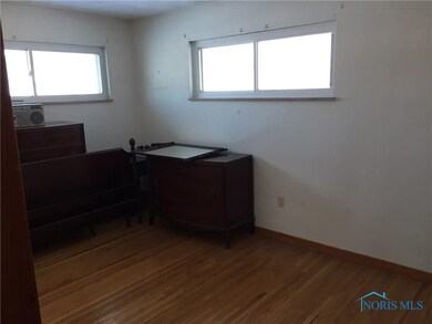 4314 290th St, Toledo, OH 43611 - photo 5