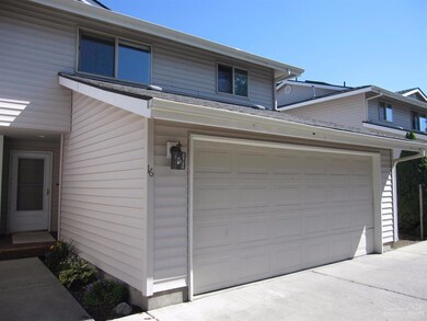 1801 NE Purcell Blvd unit 16, Bend, OR 97701 - photo 2