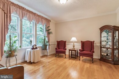 10523 Big Horn Dr, Fredericksburg, VA 22407 - photo 7