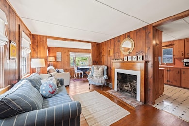 7-web-or-mls-10-harbor-view-rd